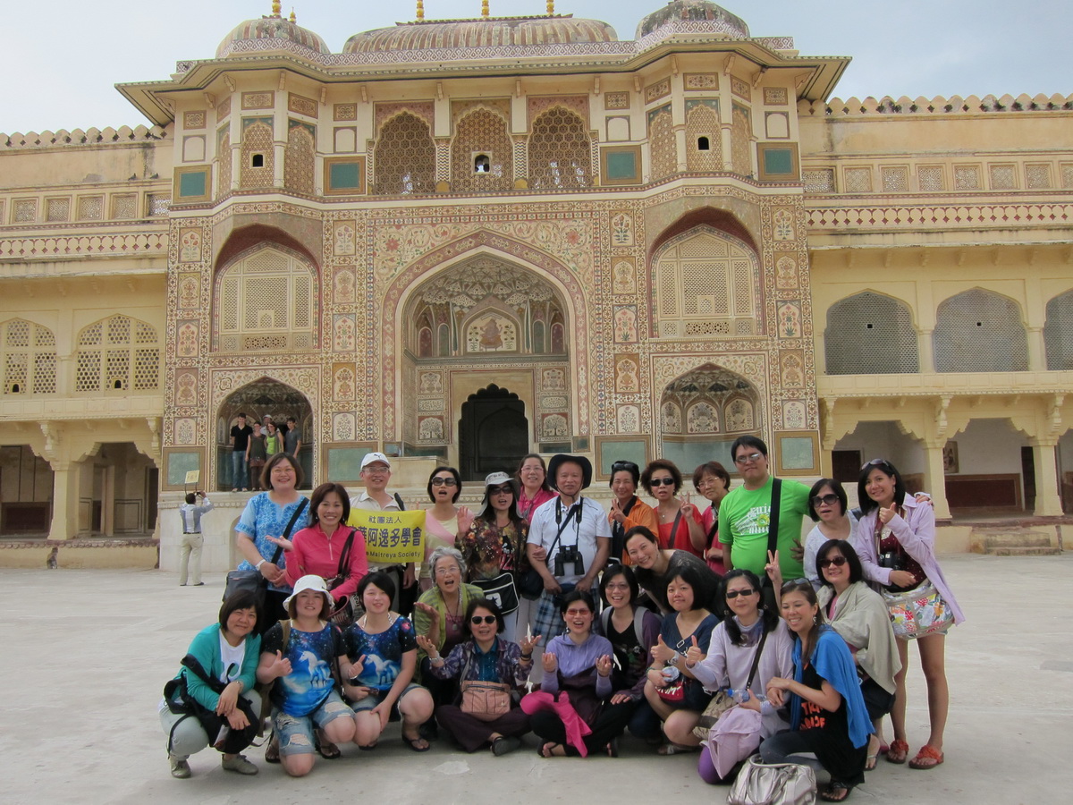 中華阿逸多學會- 參訪印度琥珀宮